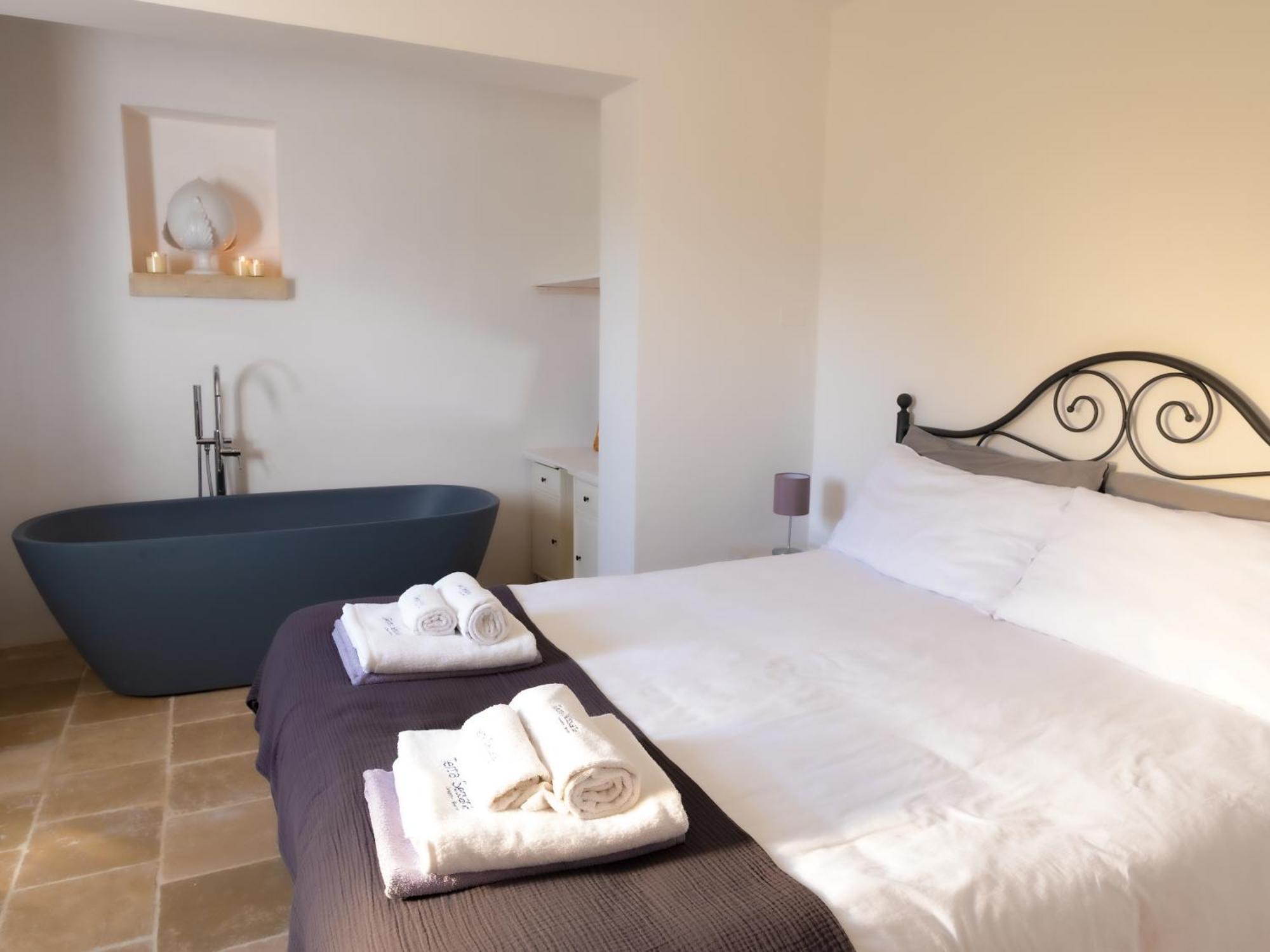 Terra Sessana Ville E Trullo Con Piscina Privata Ostuni Buitenkant foto